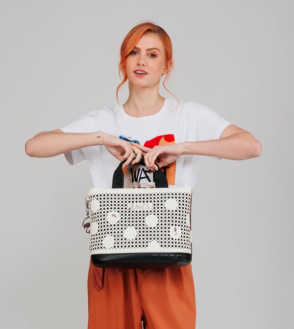 Anekke Handbag With Crossbody Strap Alma Umhängetasche | 5967-GILJY