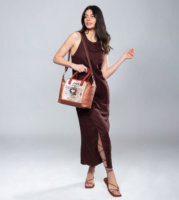 Anekke Menire With Strap Handtasche | 7540-DTRLI