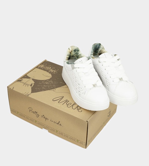 Anekke White Spotted Schuhe | 5369-BFGPO