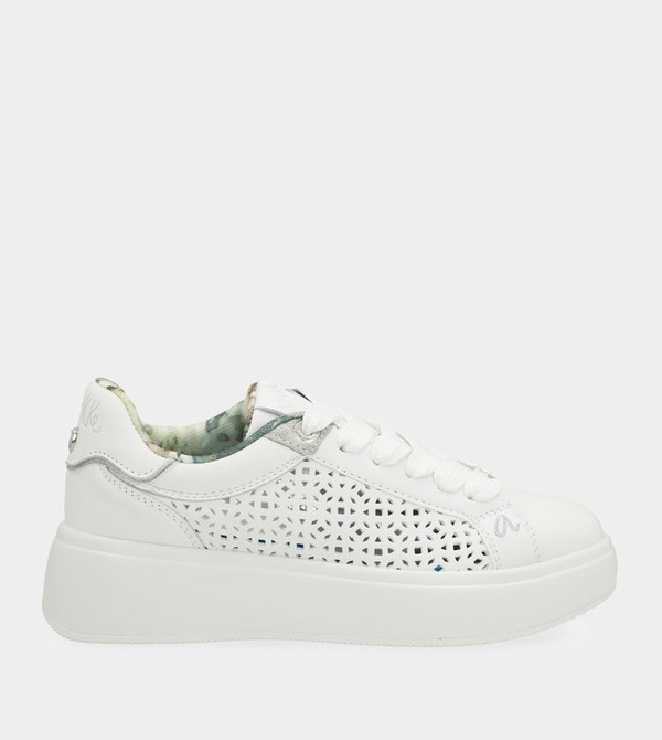 Anekke White Spotted Schuhe | 5369-BFGPO